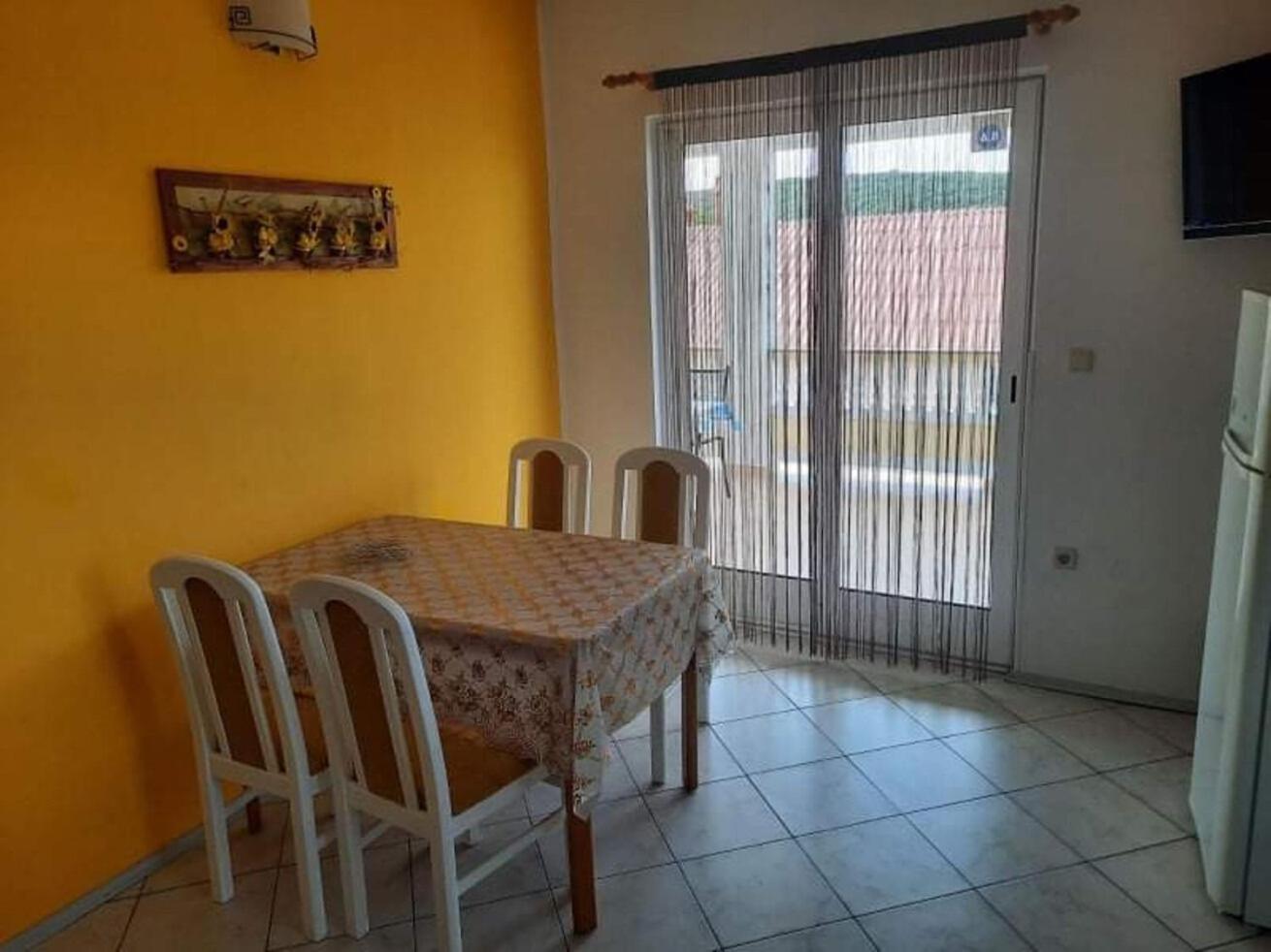 Apartments Robi- Swimming Pool And Beautiful Garden Kampor Extérieur photo